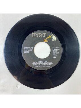 Vintage Daryl Hall John Oates 45 RPM Vinyl Private Eyes/Tell Me What You Want